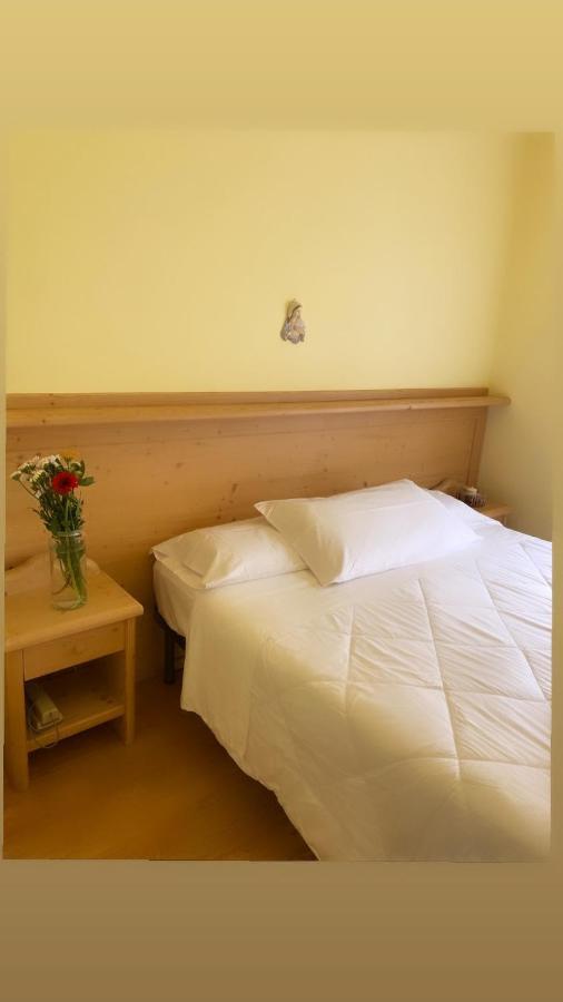 Albergo Campregheri Экстерьер фото